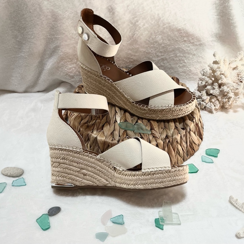 NWOT Franco Sarto Sandals